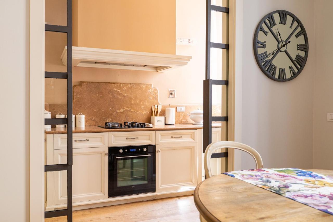 Central And Roomy Near The Station And Duomo - Homeunity Florence Extérieur photo
