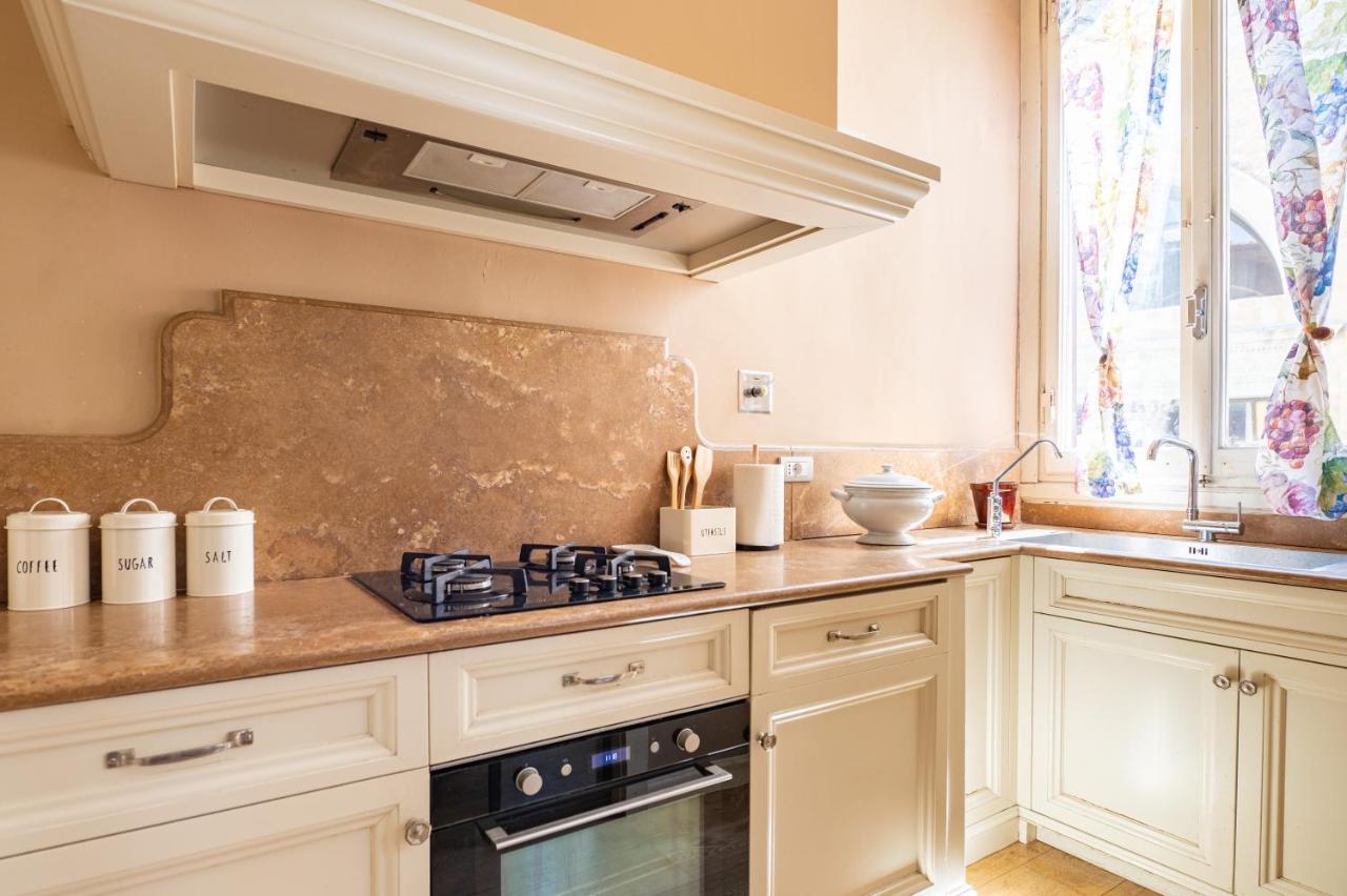 Central And Roomy Near The Station And Duomo - Homeunity Florence Extérieur photo