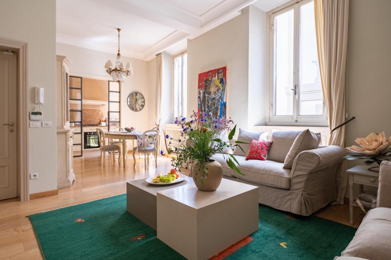 Central And Roomy Near The Station And Duomo - Homeunity Florence Extérieur photo